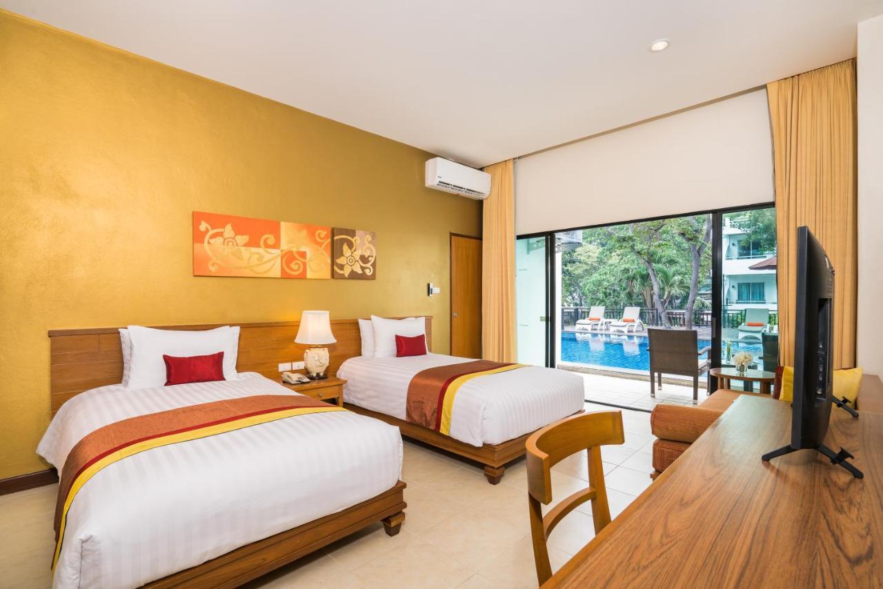 Cosy Beach Hotel - Sha Extra Plus Патая Екстериор снимка
